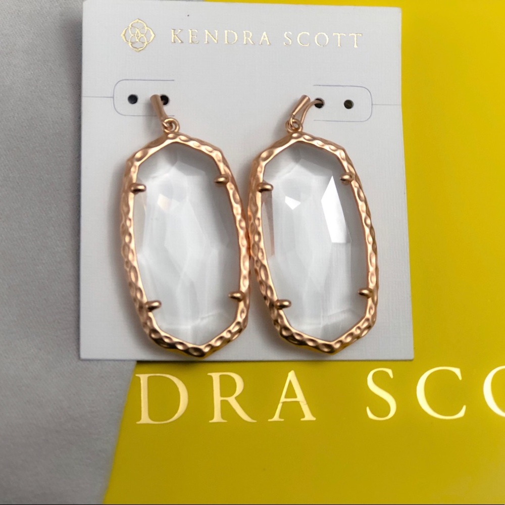 *SOLD* Kendra Scott Ella - Rose Gold/Clear